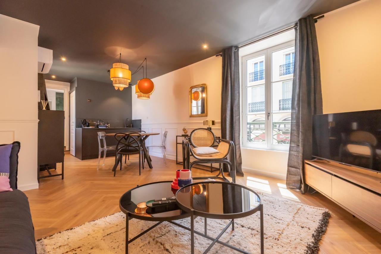 Le Cosy Chic . Proche Gare . Centre-Ville Macon . Neuf . Climatisation . Design . Wifi . ภายนอก รูปภาพ
