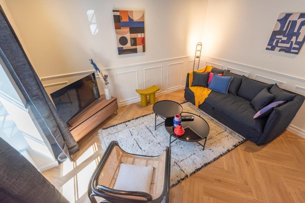 Le Cosy Chic . Proche Gare . Centre-Ville Macon . Neuf . Climatisation . Design . Wifi . ภายนอก รูปภาพ