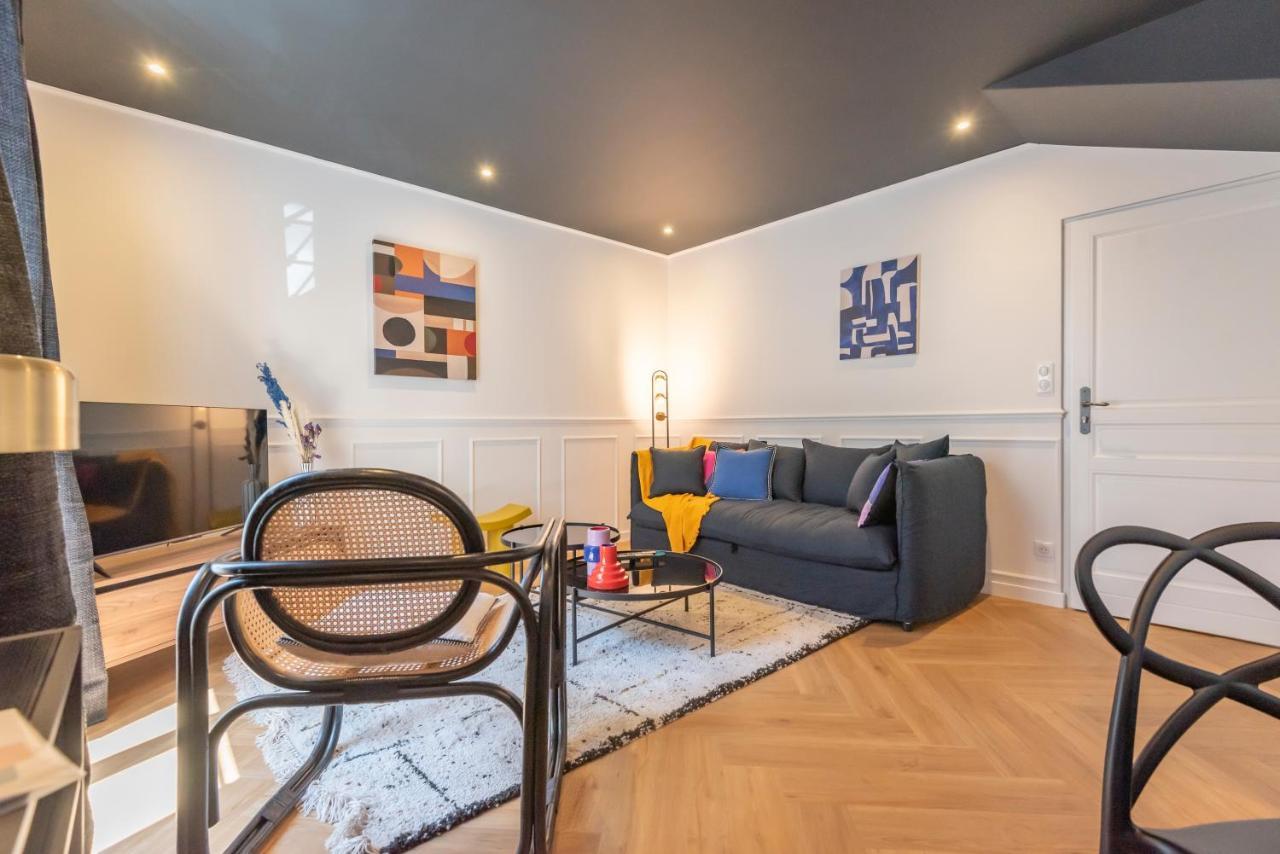 Le Cosy Chic . Proche Gare . Centre-Ville Macon . Neuf . Climatisation . Design . Wifi . ภายนอก รูปภาพ